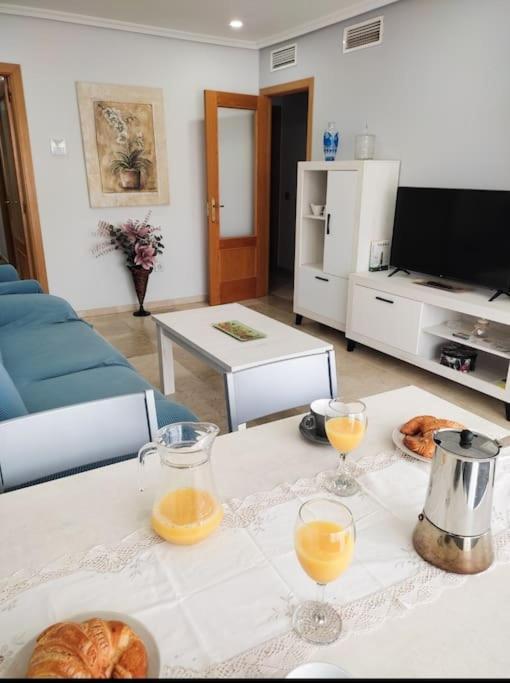 Apartamento Renovado En El Centro De Benalmádena Esterno foto